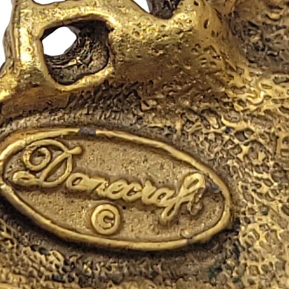 Vtg Danecraft Bunny Pin Brooch Rabbit Hat Bird Bath Gold-Tone Pink Blue Enamel A - Picture 2 of 7